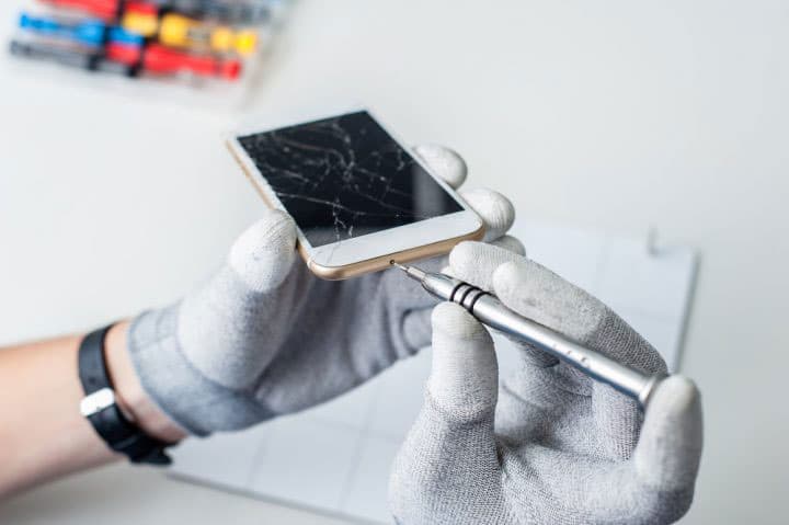 ZAGG Screen Repair